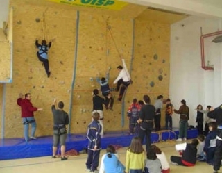  Muro de escalada en Vibo 